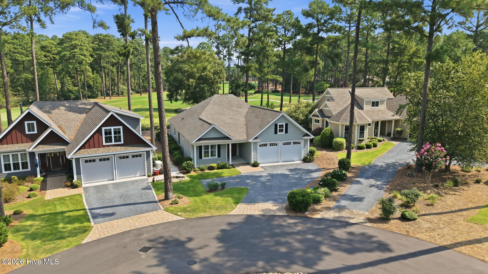 172 Champions Ridge Drive Property Photo 5