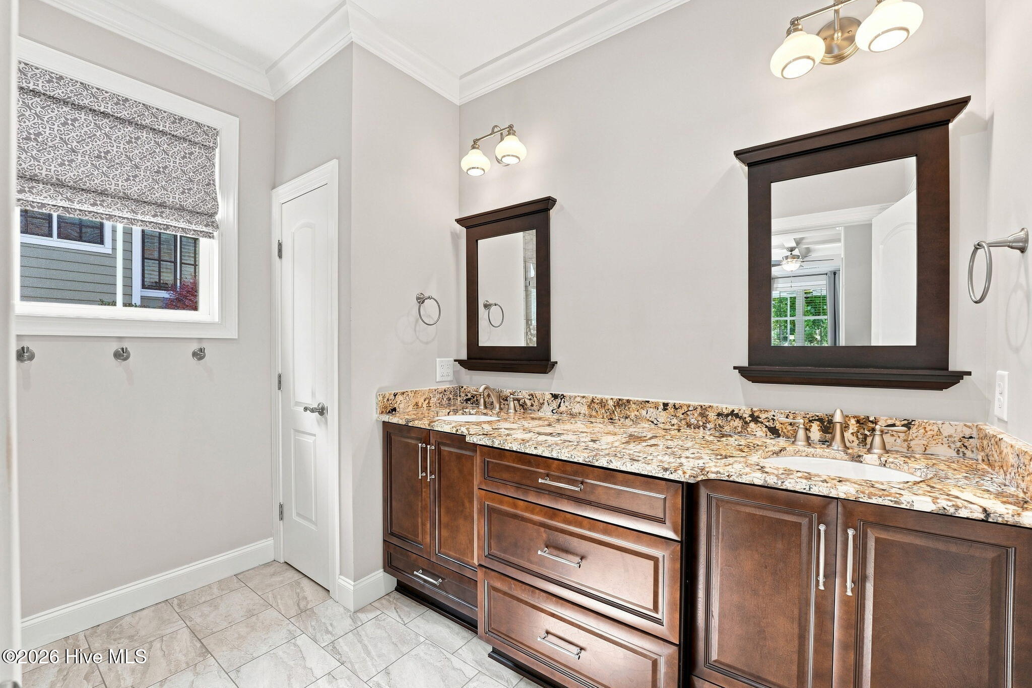 172 Champions Ridge Drive Property Photo 24