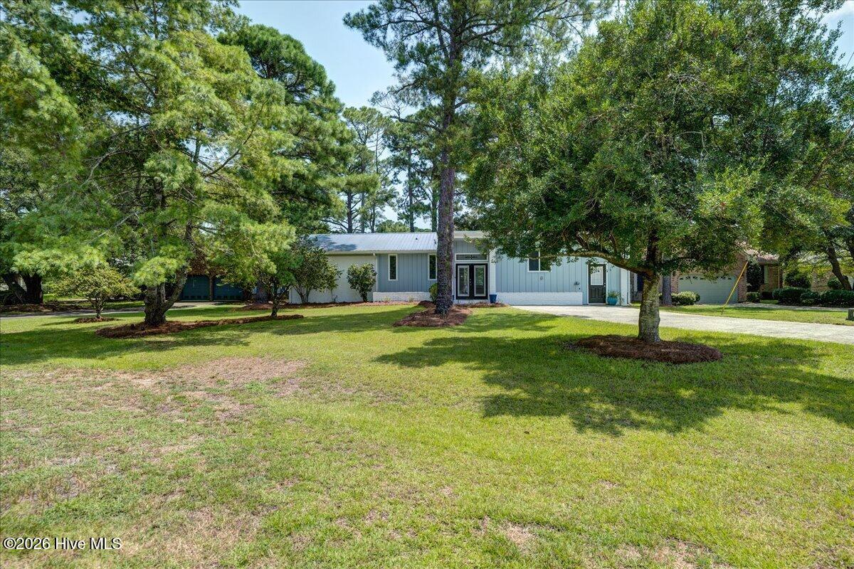 5724 Gondolier Drive Property Photo 2