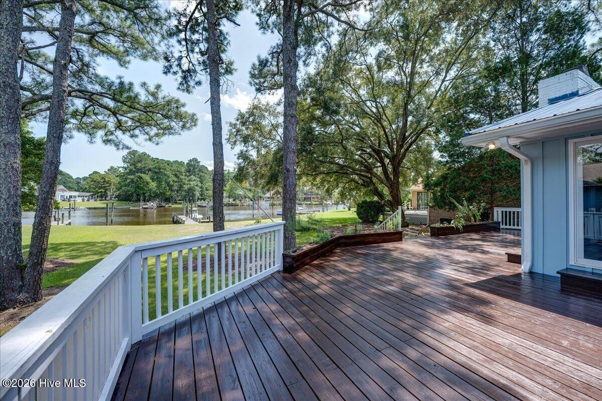 5724 Gondolier Drive Property Photo 25