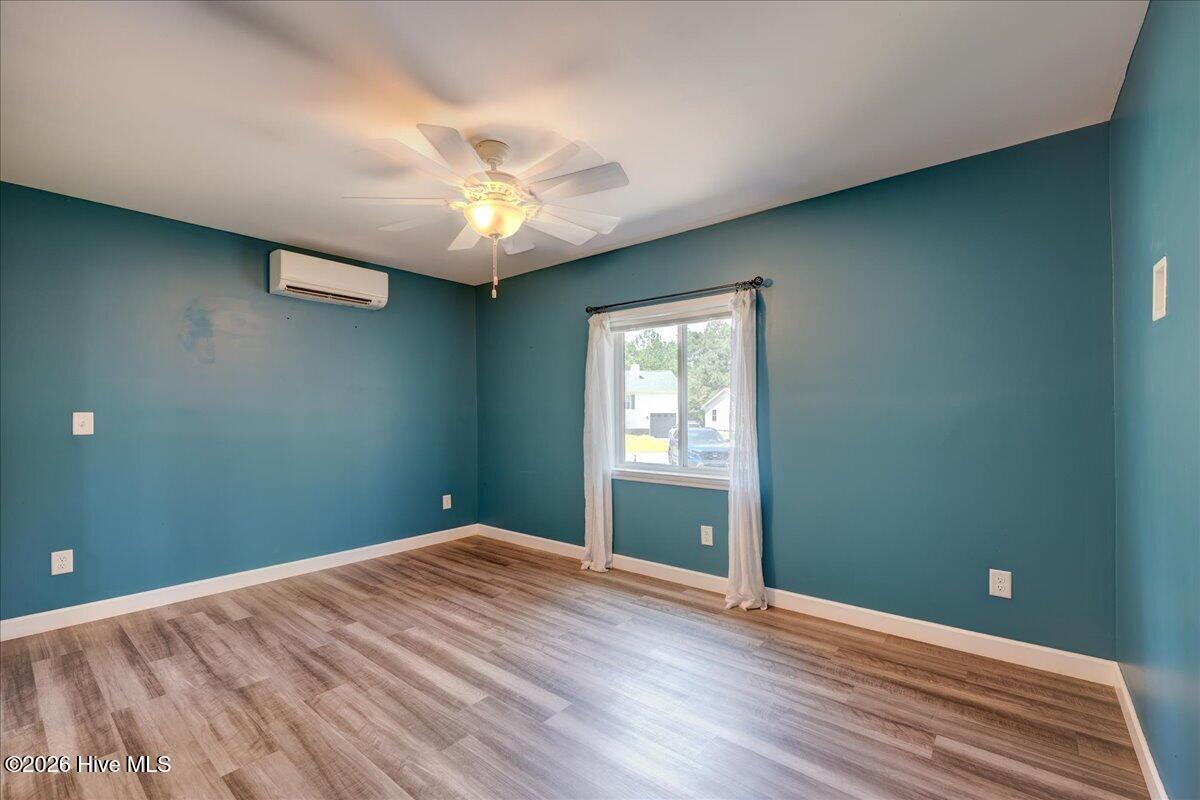 5724 Gondolier Drive Property Photo 30