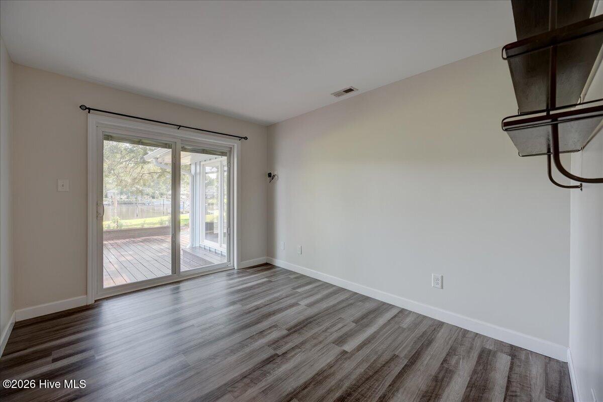 5724 Gondolier Drive Property Photo 37