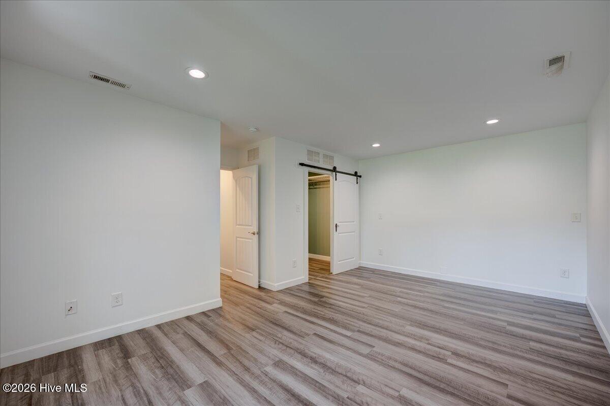 5724 Gondolier Drive Property Photo 42