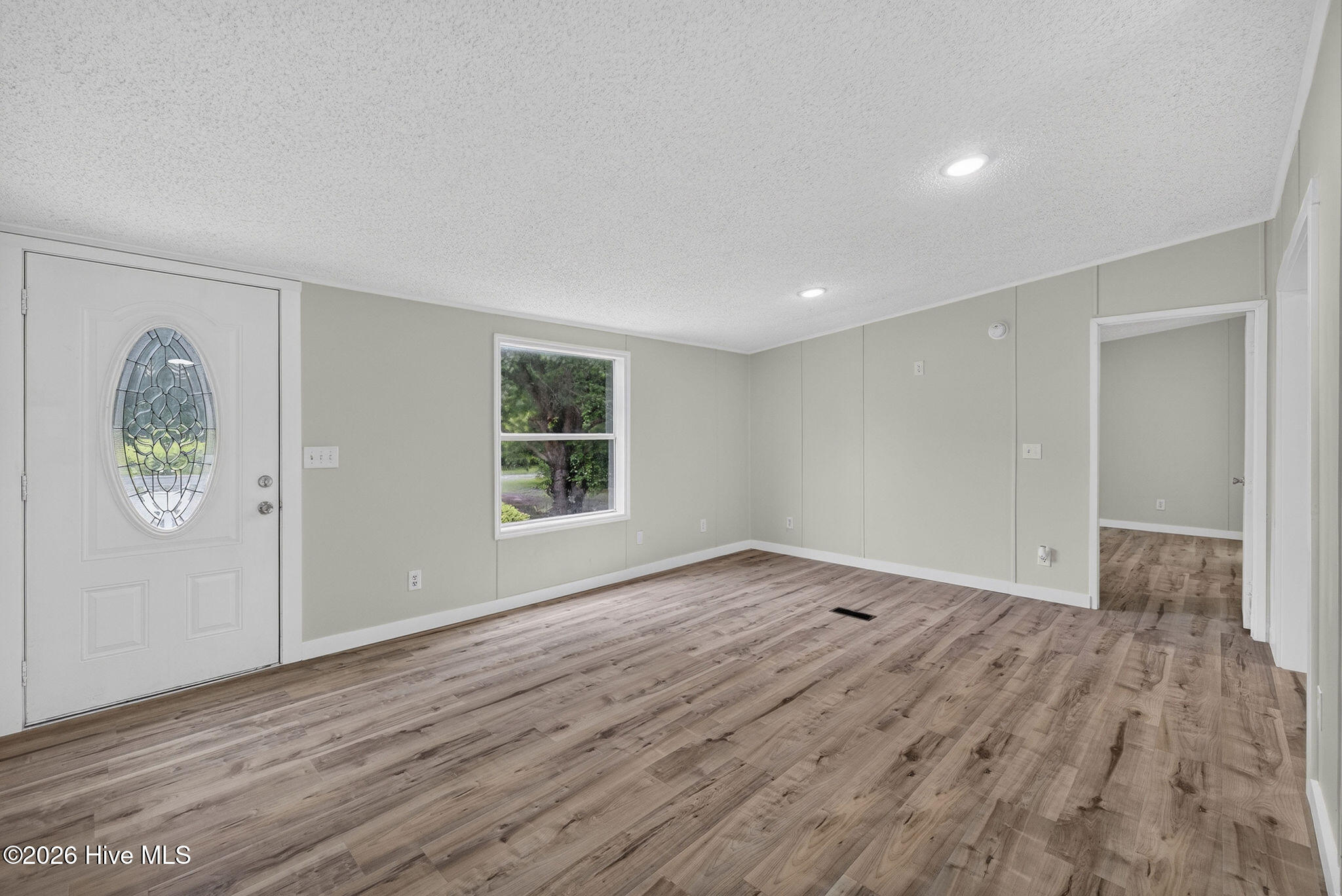 145 Bellhammon Forest Drive Property Photo 4