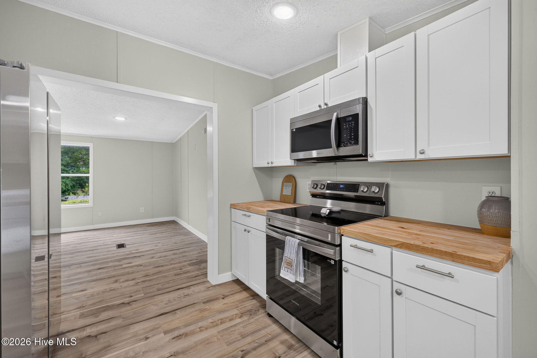 145 Bellhammon Forest Drive Property Photo 13