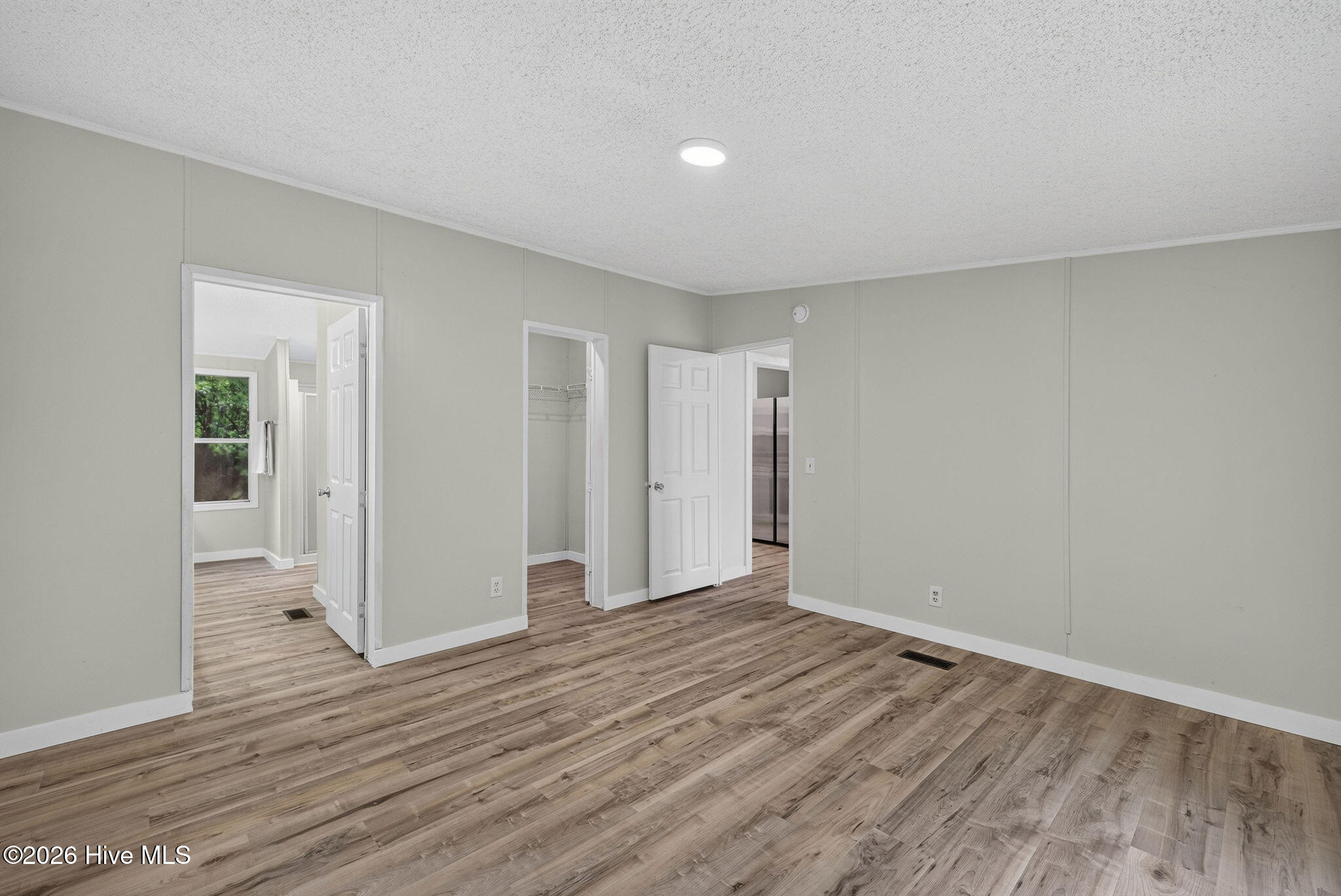 145 Bellhammon Forest Drive Property Photo 17