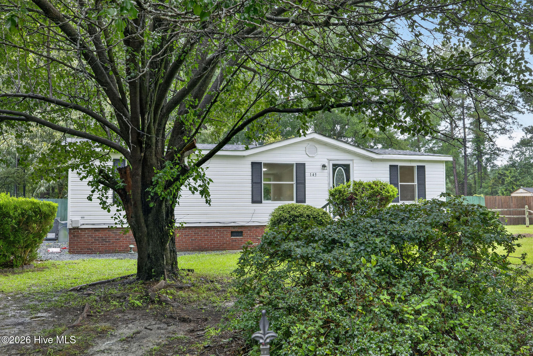 145 Bellhammon Forest Drive Property Photo 23