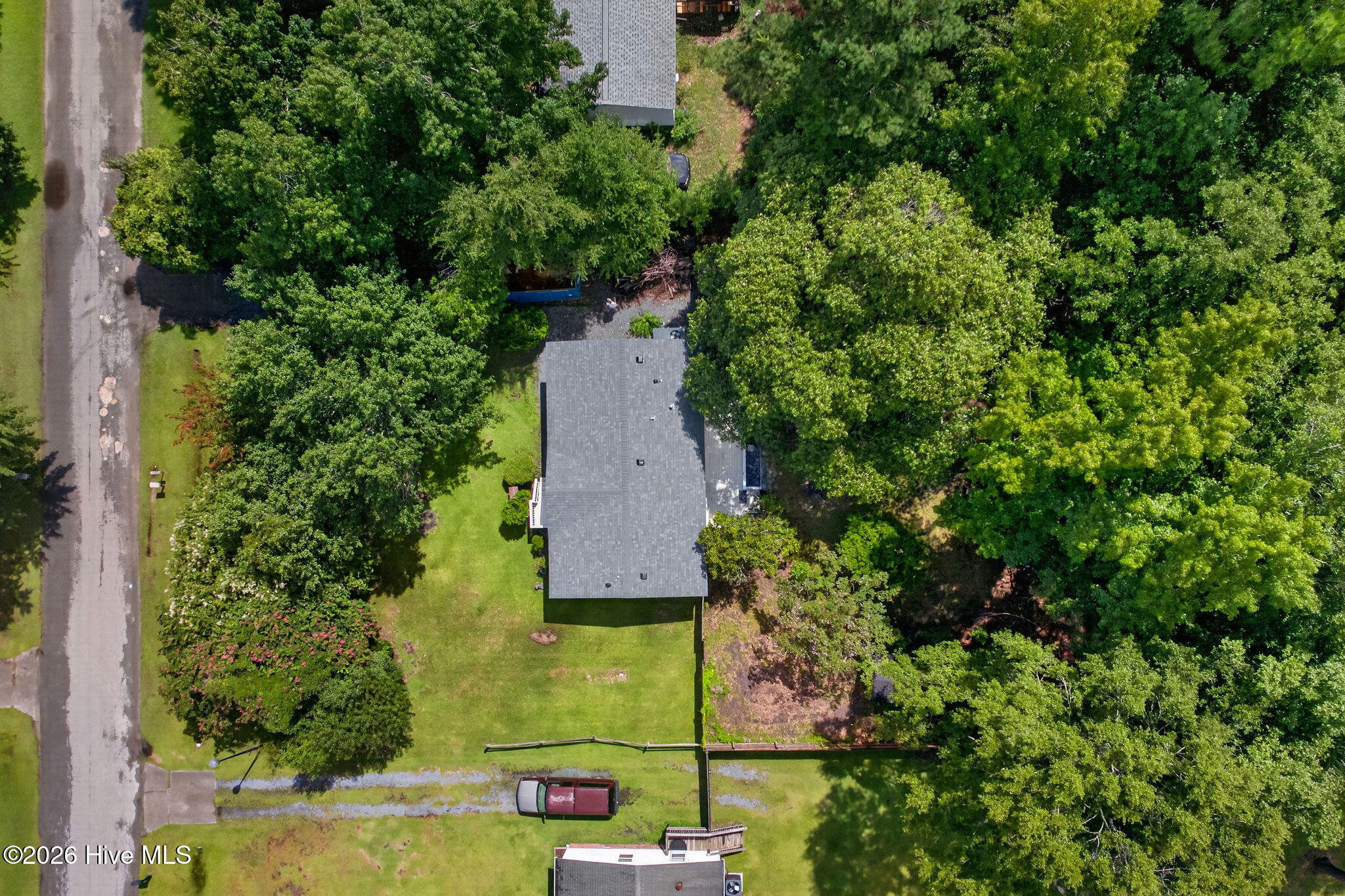 145 Bellhammon Forest Drive Property Photo 28