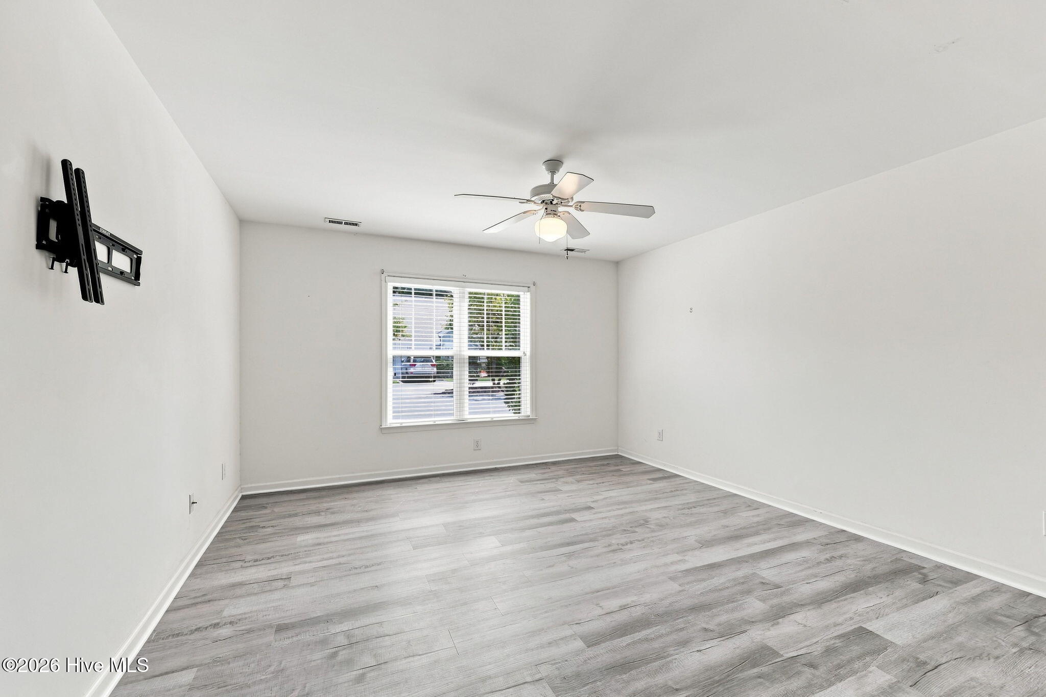 100 Jasmine Court Property Photo 25