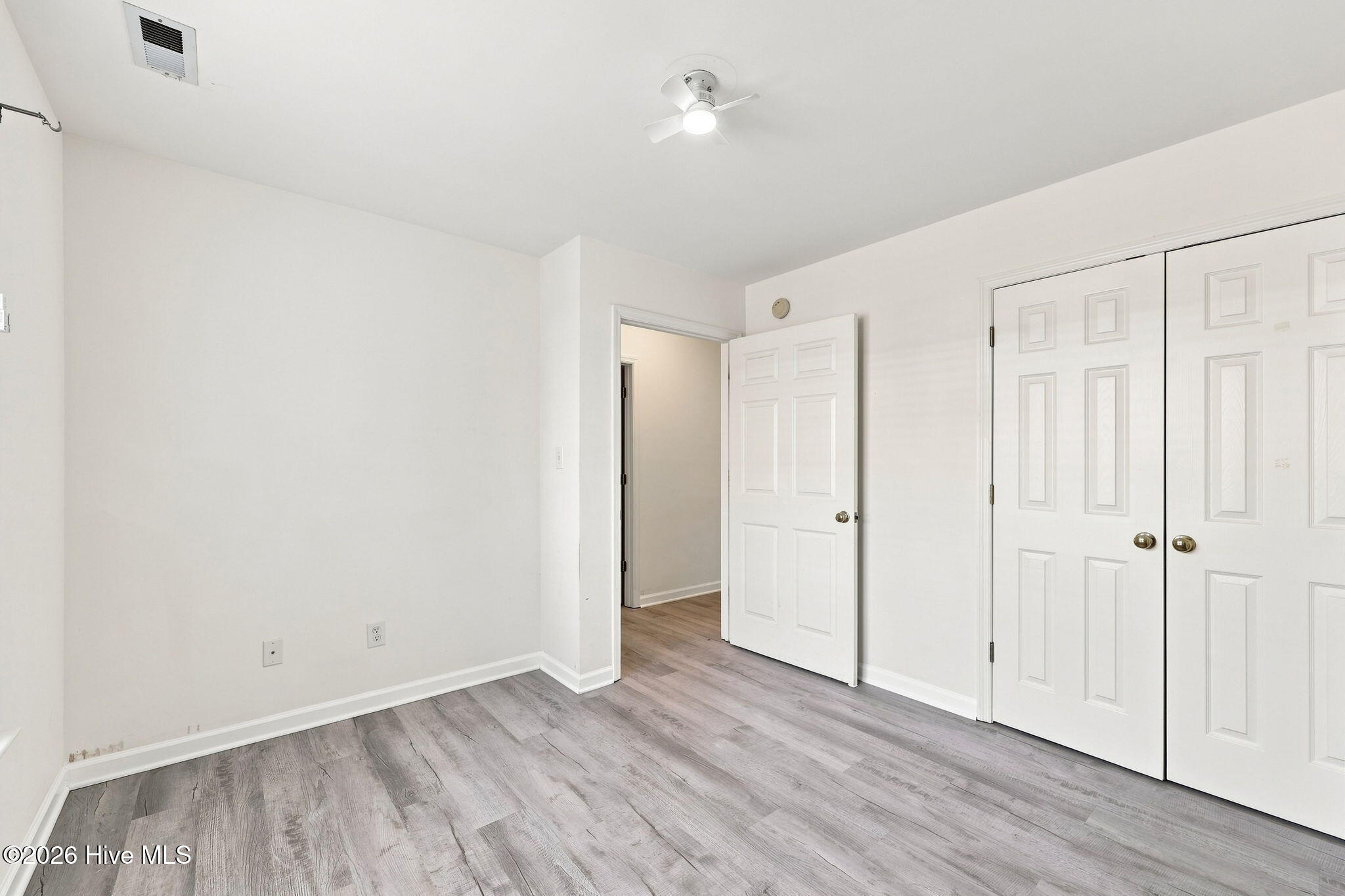 100 Jasmine Court Property Photo 31