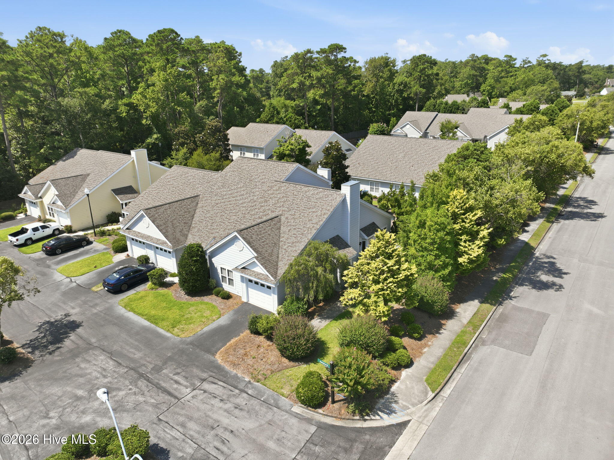 100 Jasmine Court Property Photo 42
