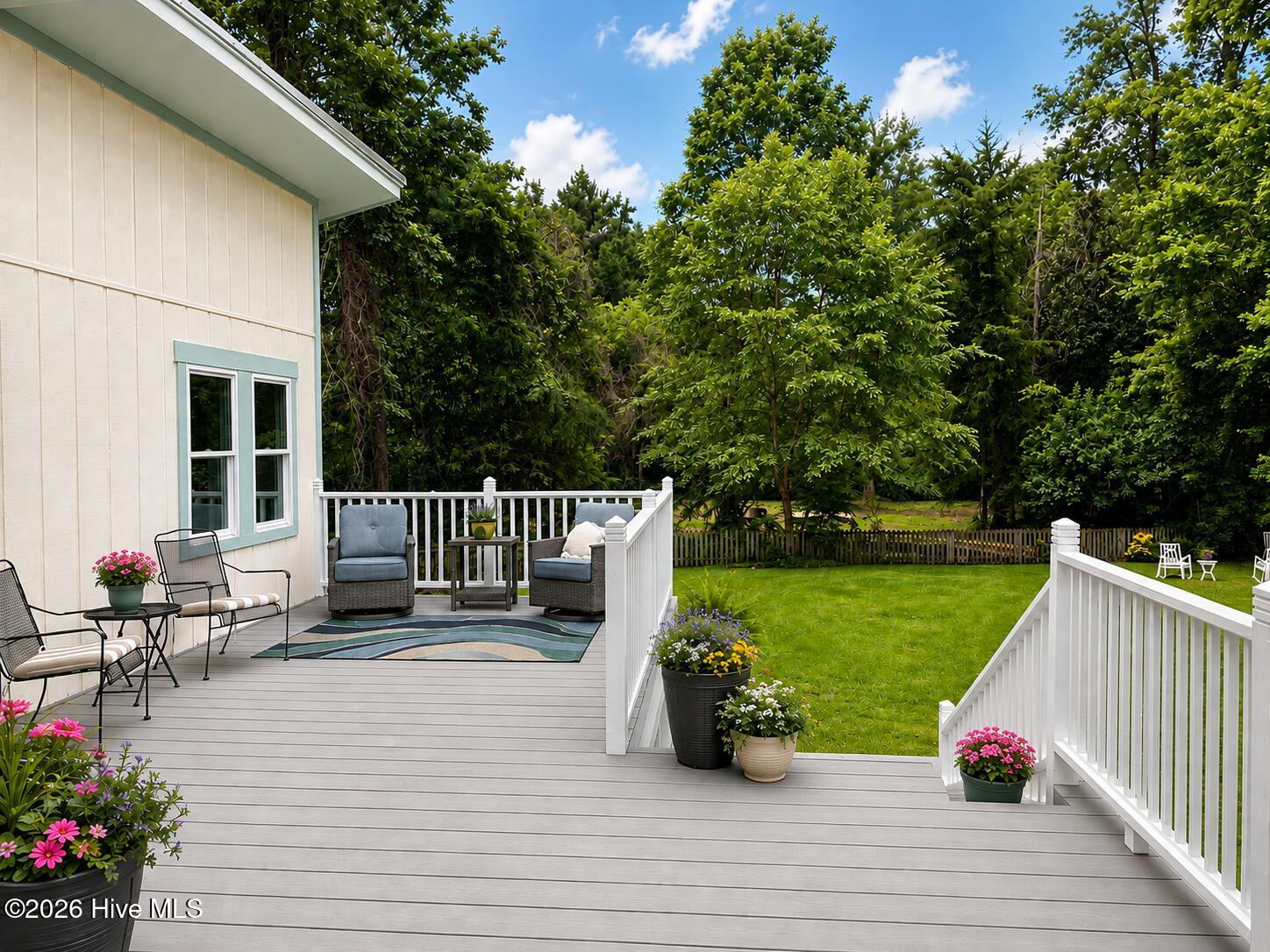 521 Wayne Drive Property Photo 8