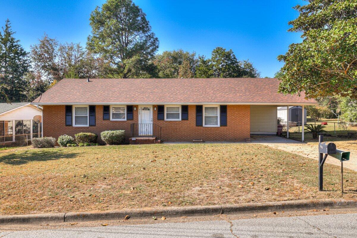 2085 Hillsinger Road Property Photo 1
