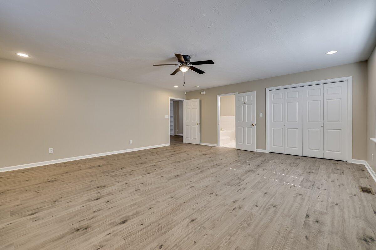 2085 Hillsinger Road Property Photo 18