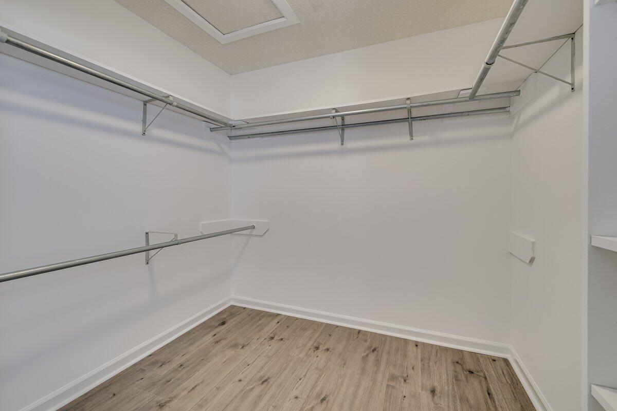 2085 Hillsinger Road Property Photo 23