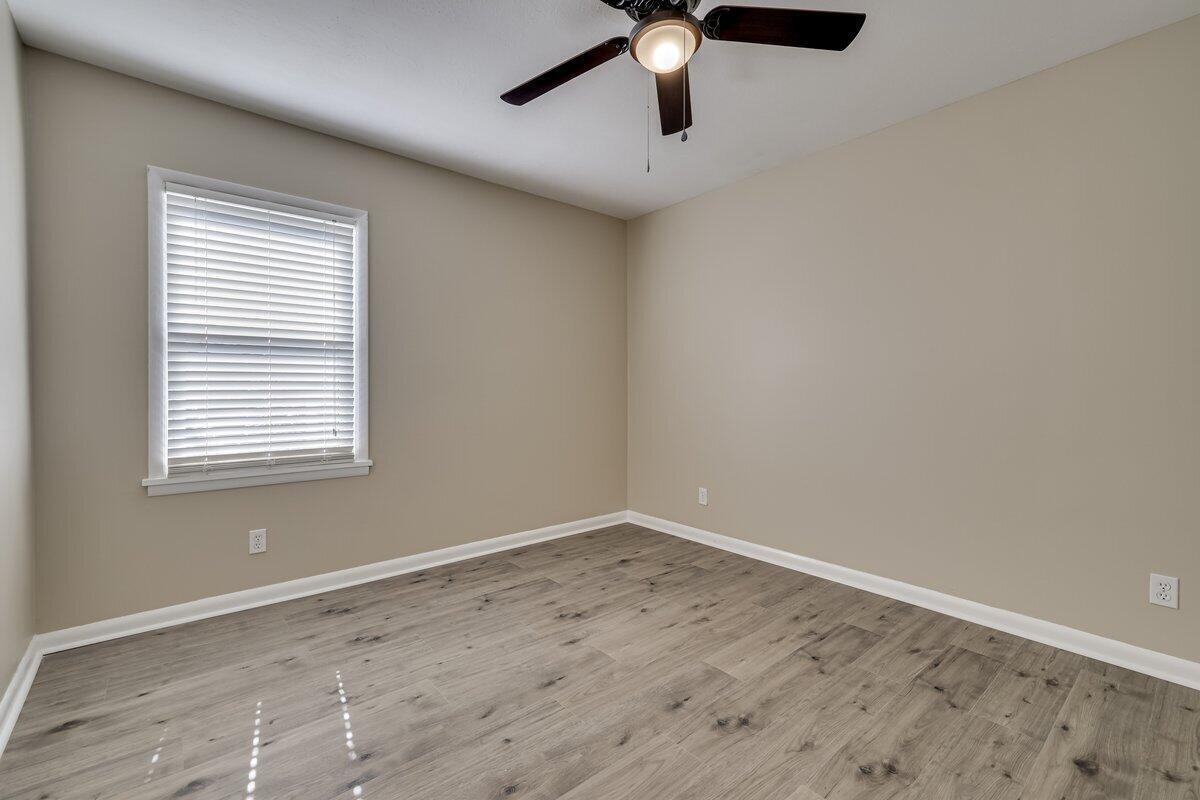 2085 Hillsinger Road Property Photo 33