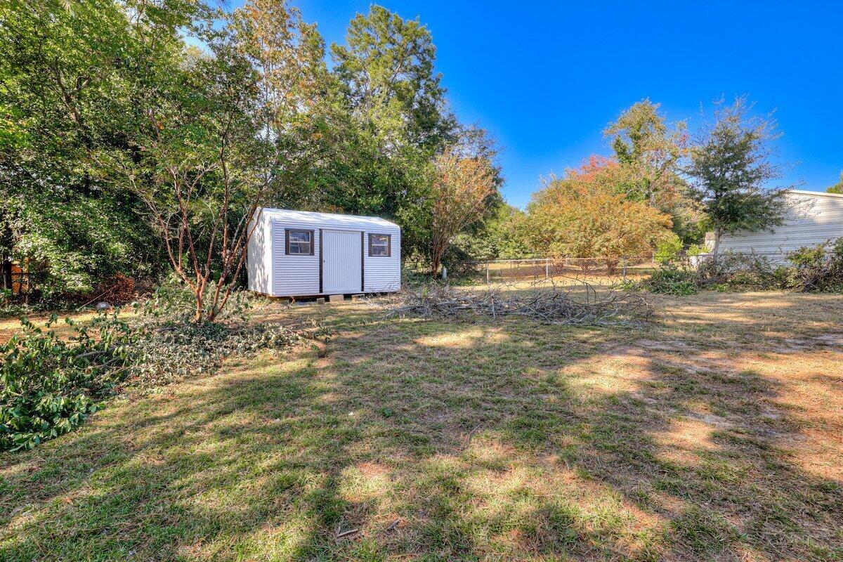 2085 Hillsinger Road Property Photo 39
