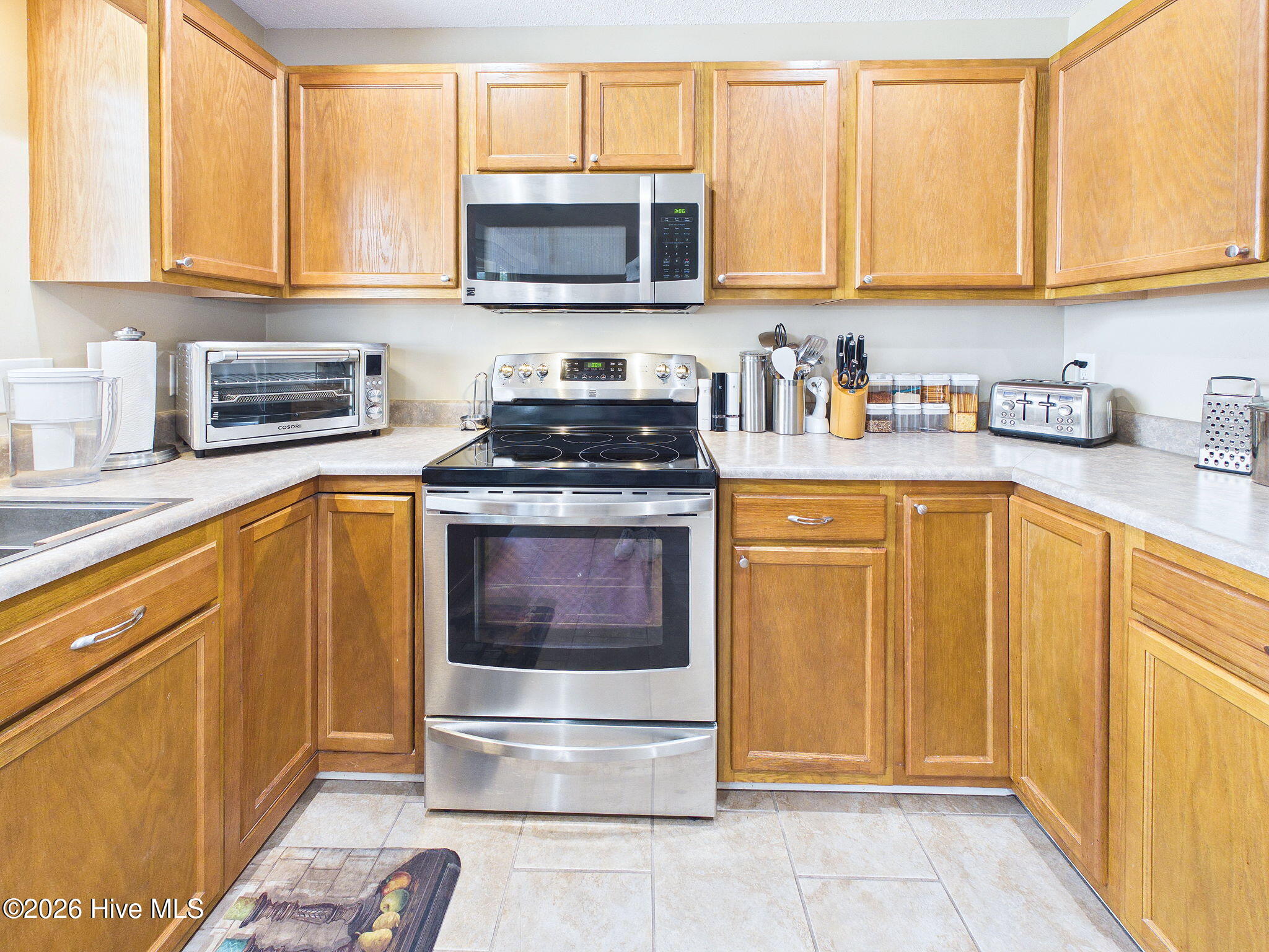 2800 Valor Drive Property Photo 12