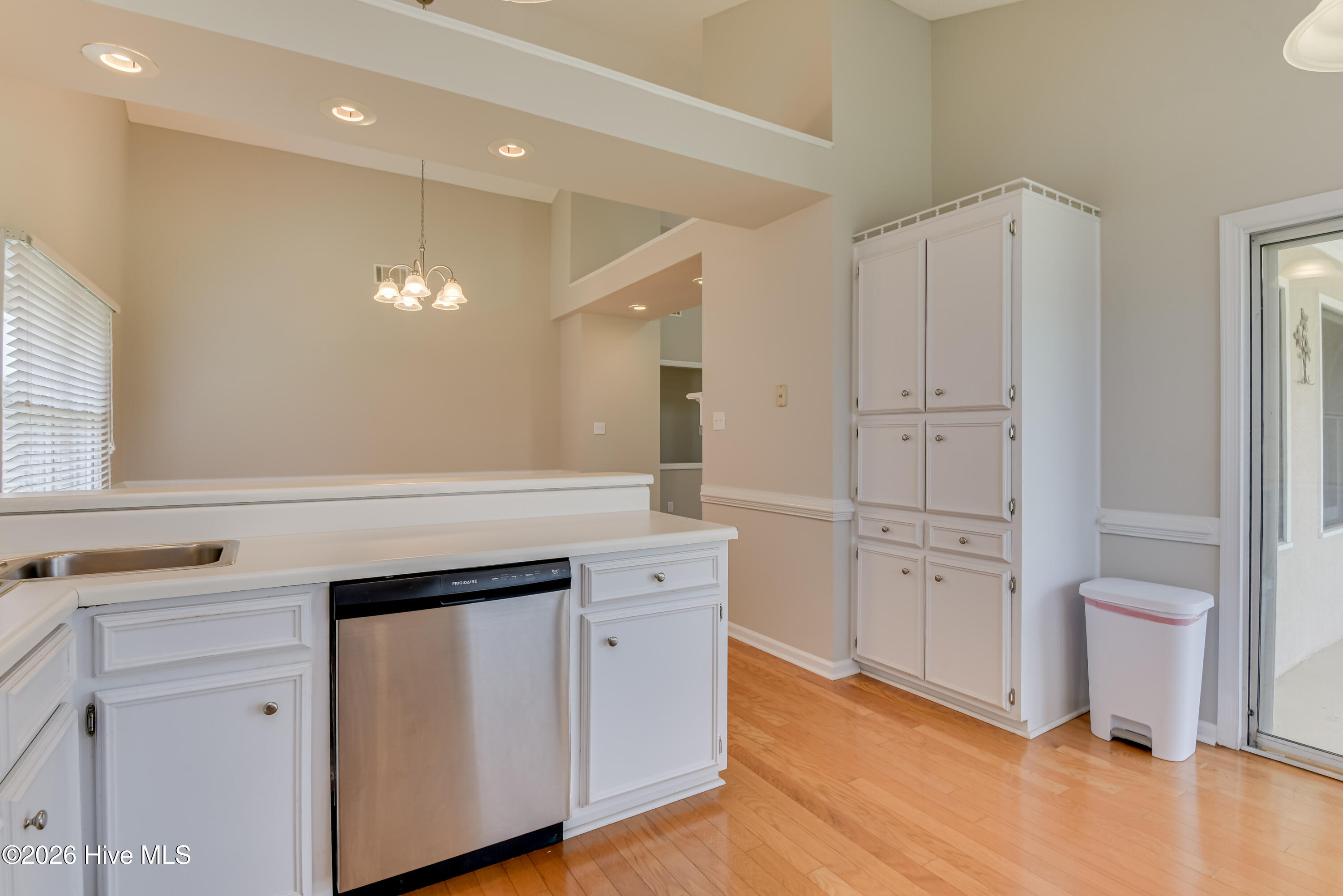 2949 Hillcreek Drive Property Photo 15