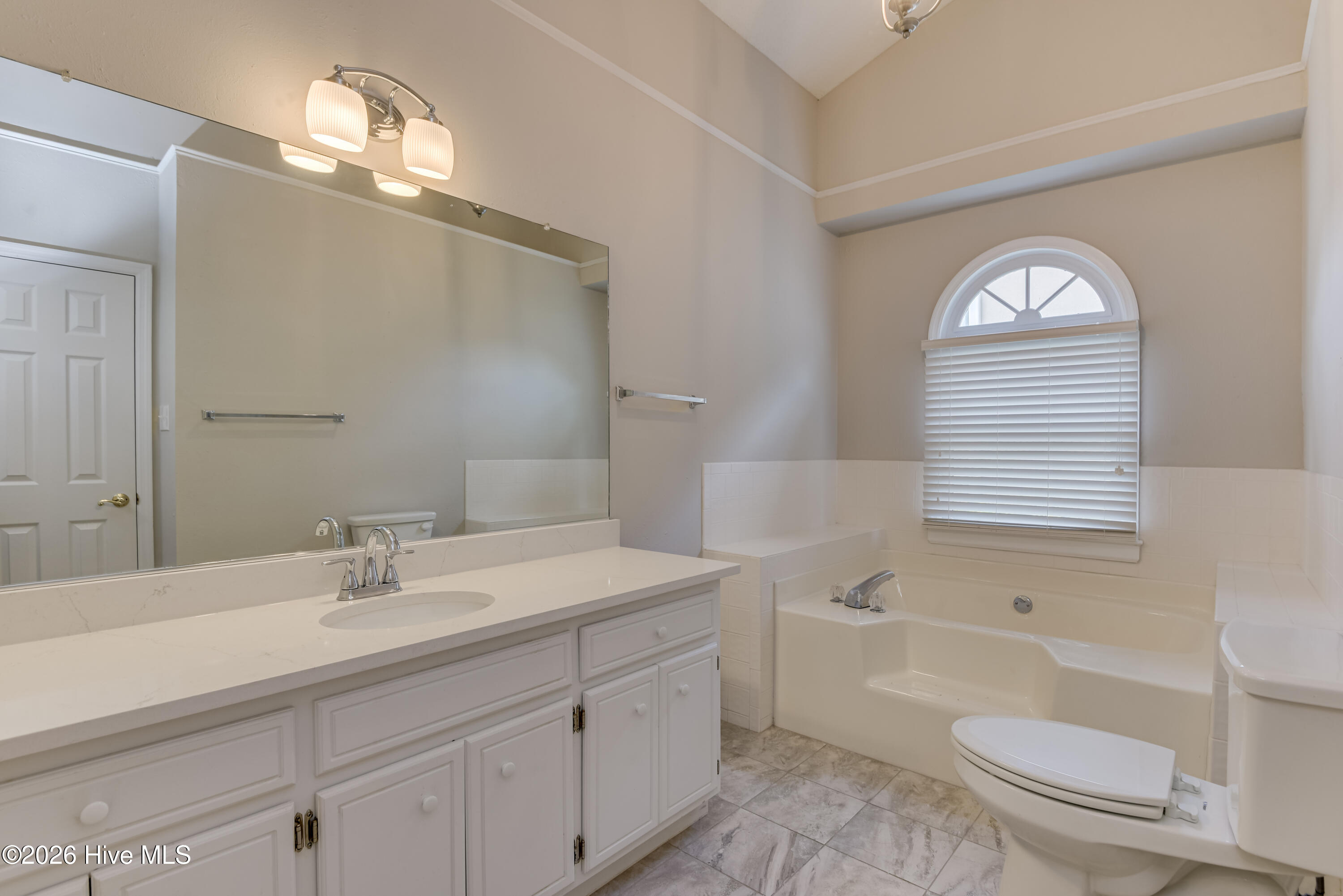 2949 Hillcreek Drive Property Photo 20