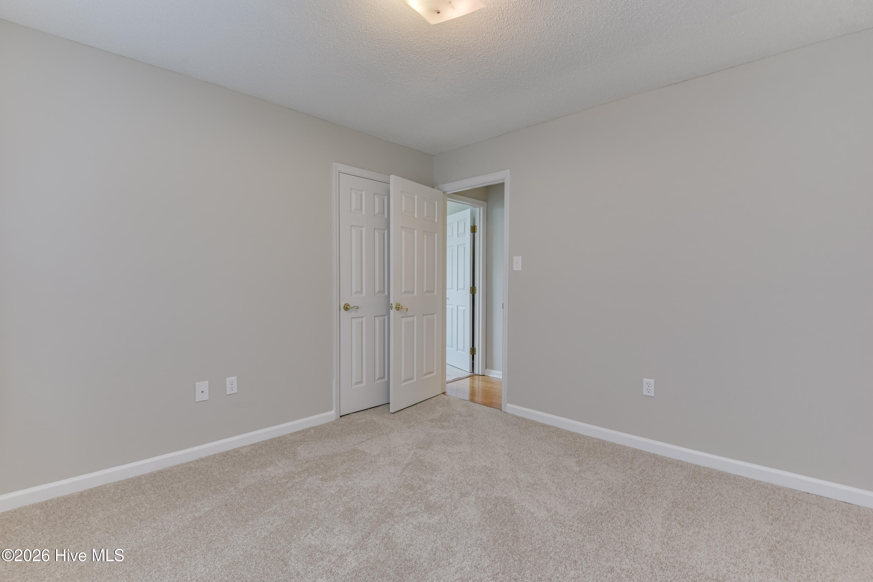 2949 Hillcreek Drive Property Photo 33