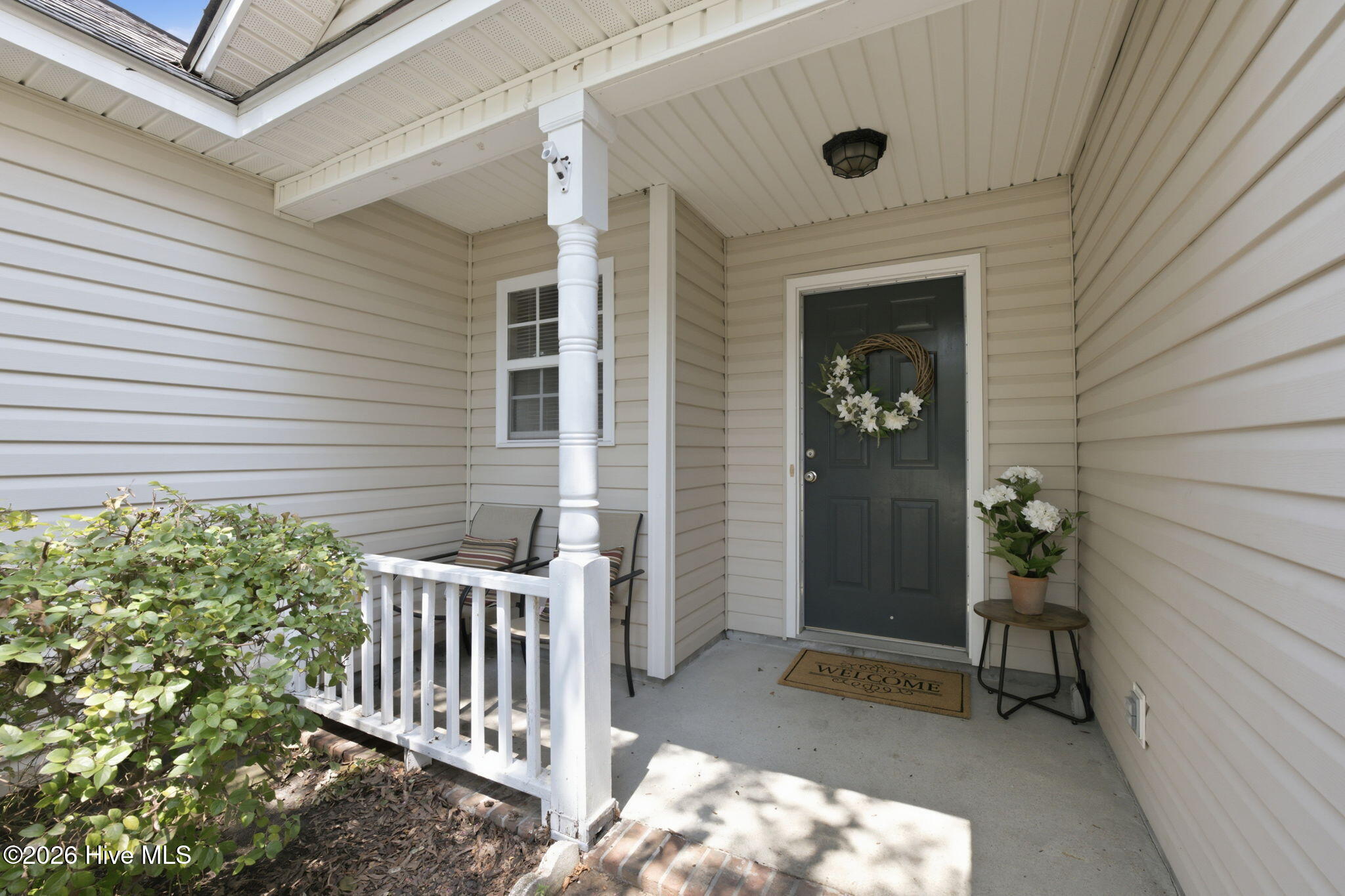4712 Corena Drive Property Photo 2
