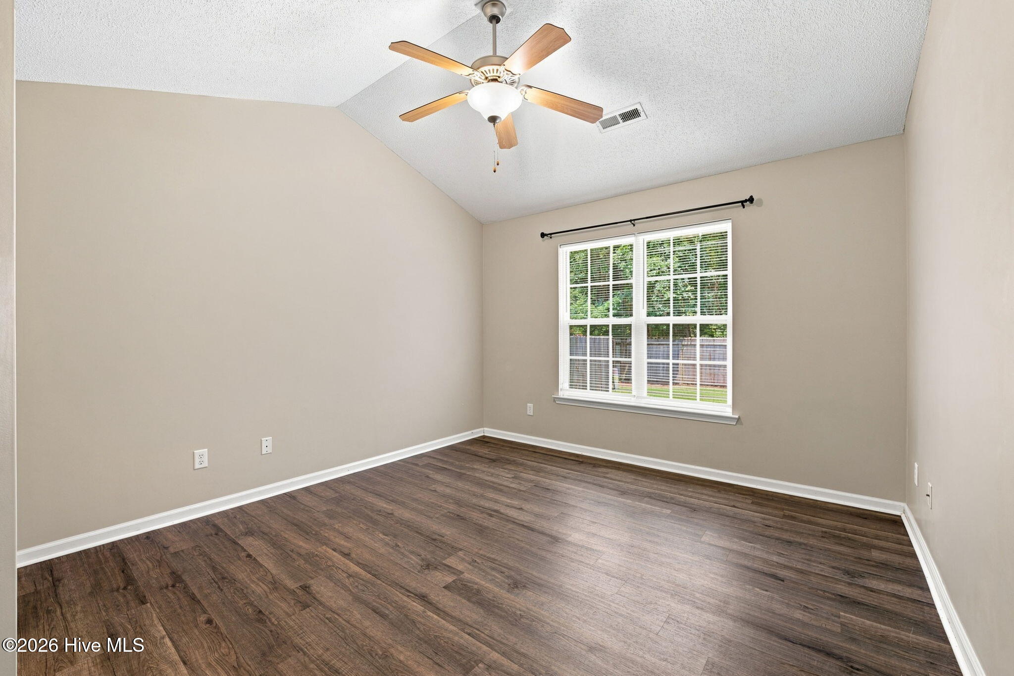 4712 Corena Drive Property Photo 19