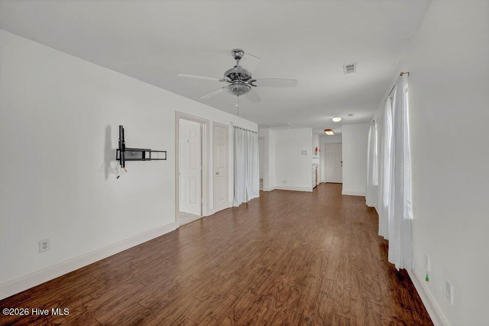 100 S 11th Street Property Photo 5