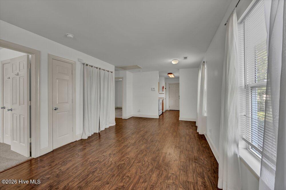 100 S 11th Street Property Photo 7