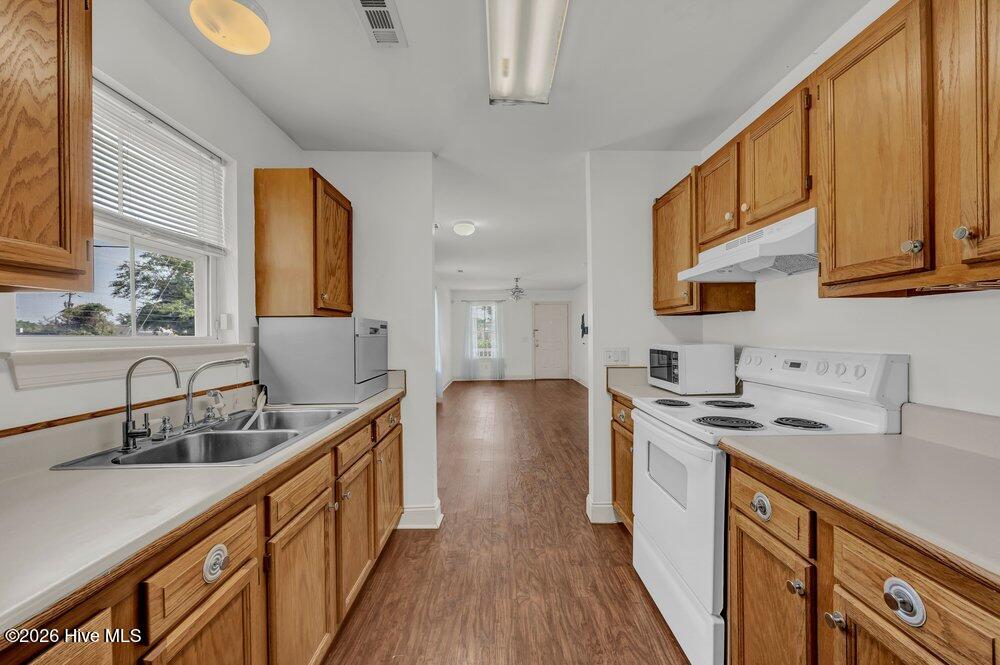 100 S 11th Street Property Photo 14