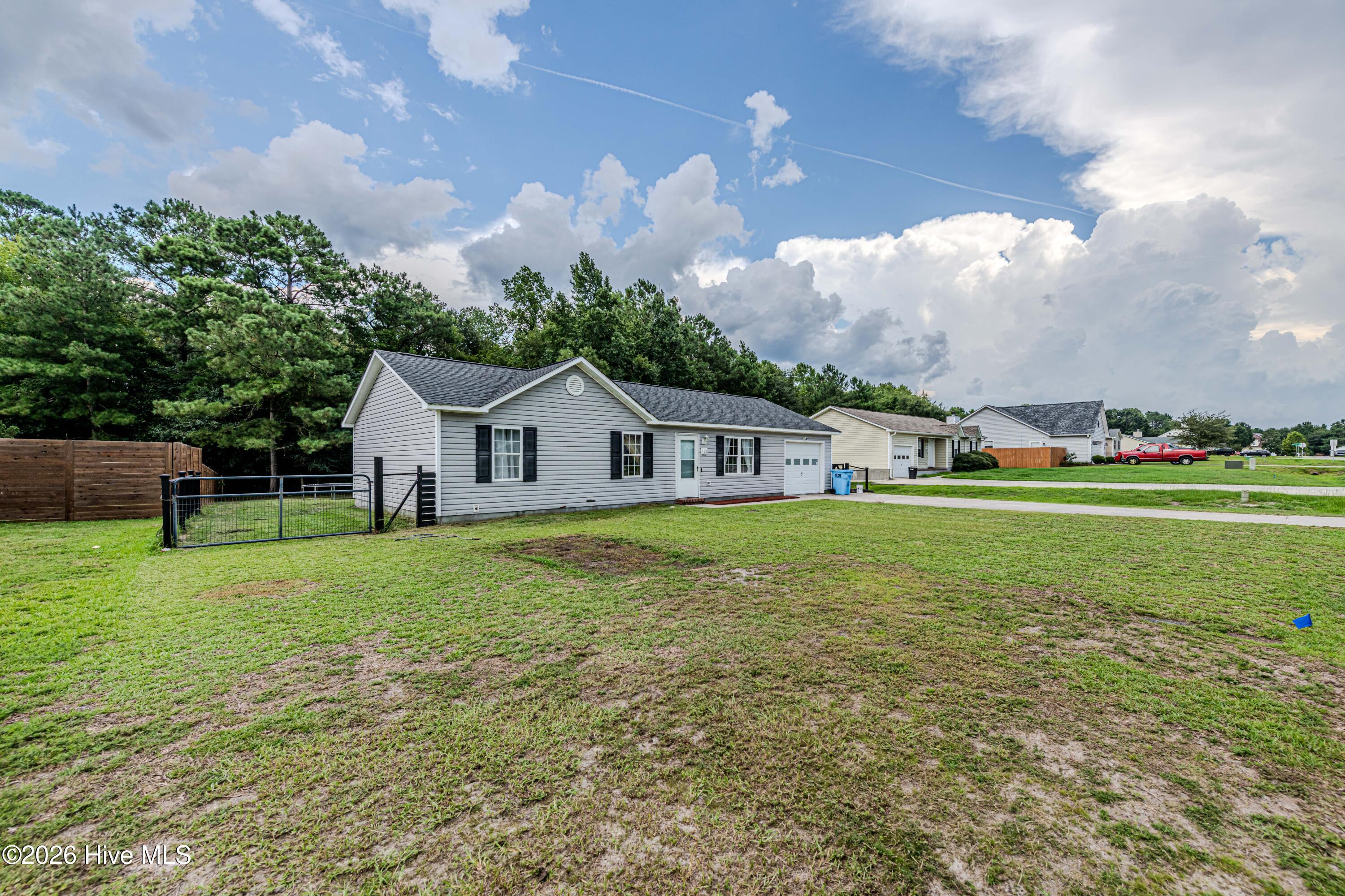 106 Linden Road Property Photo 3
