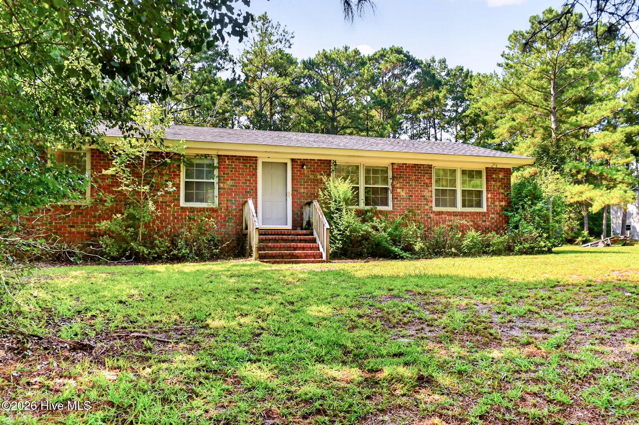 8206 Sidbury Road Property Photo 2