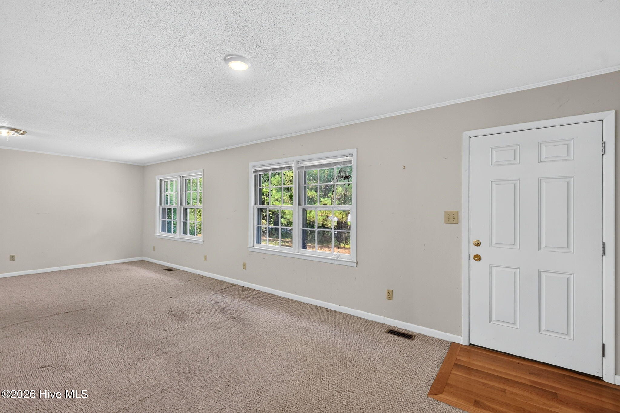 8206 Sidbury Road Property Photo 5