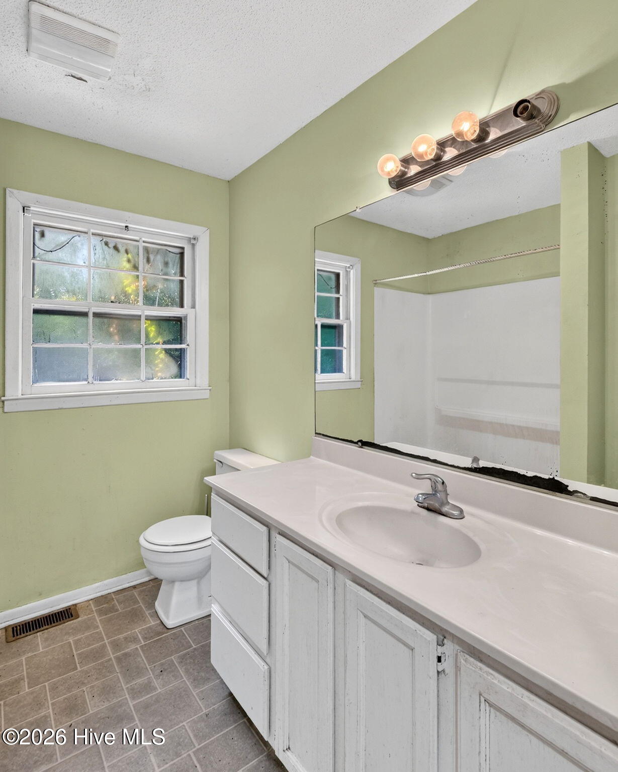 8206 Sidbury Road Property Photo 25