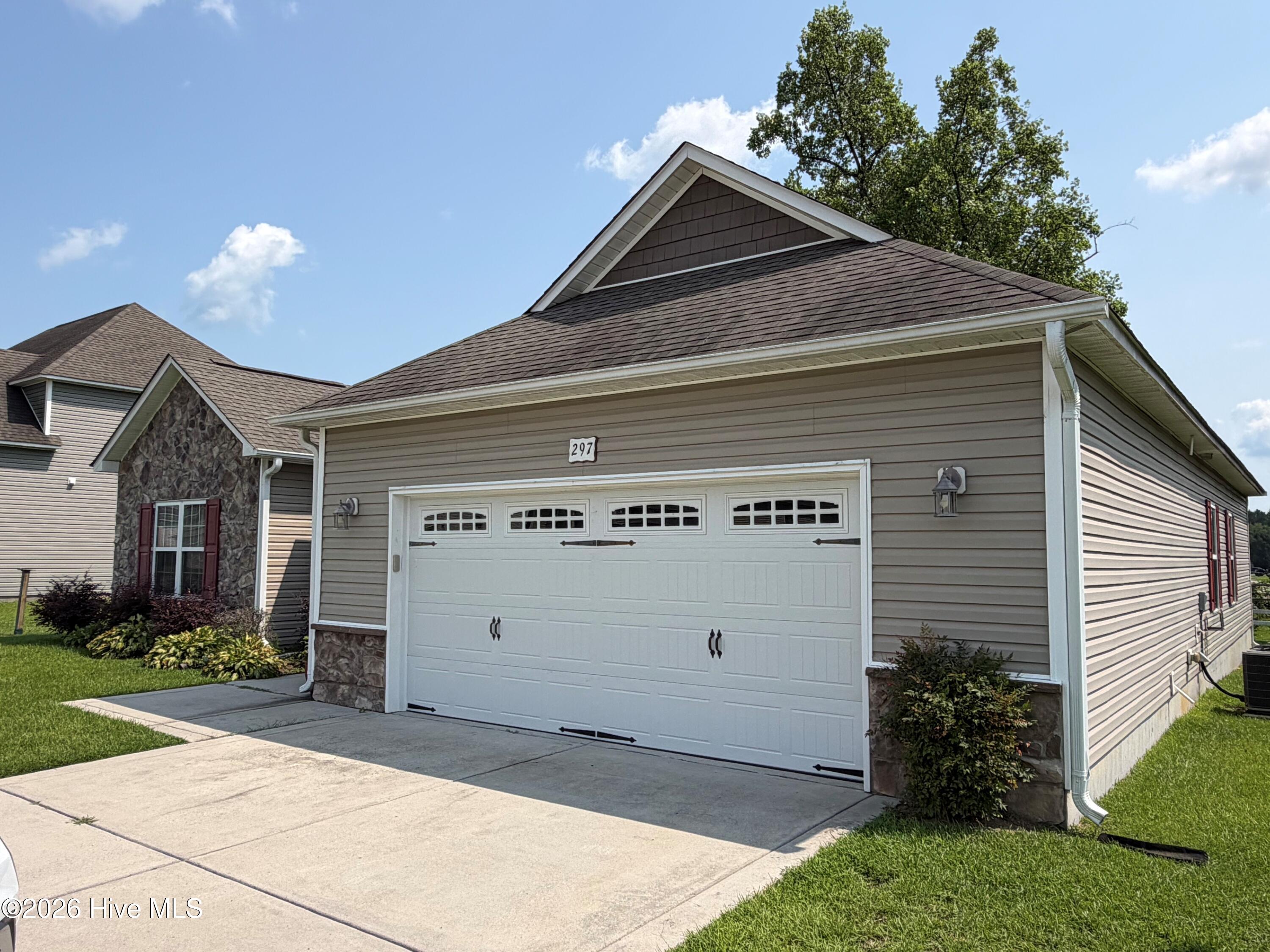 297 Copper Creek Drive Property Photo 3