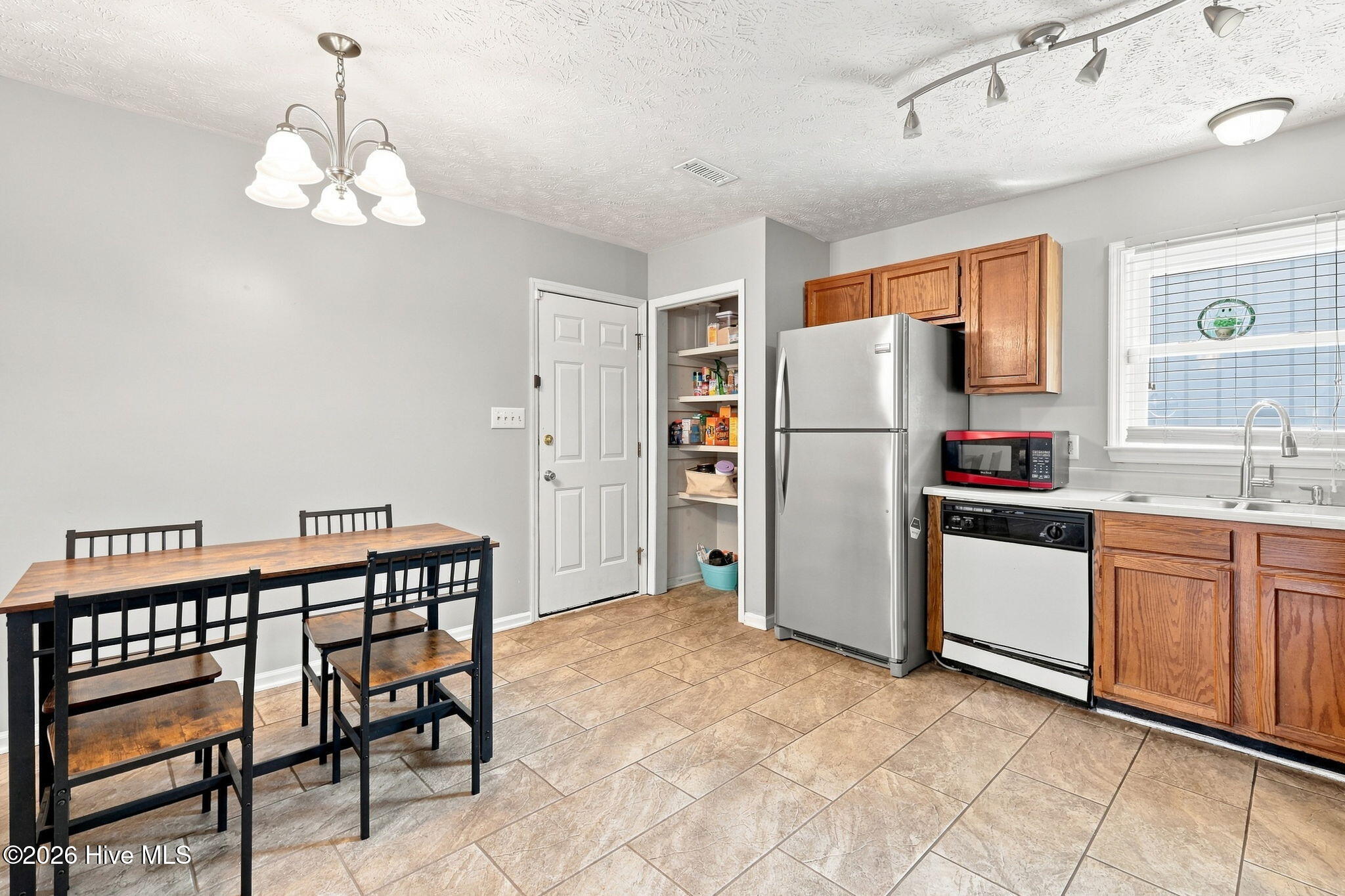 6832 Winthrop Drive Property Photo 11