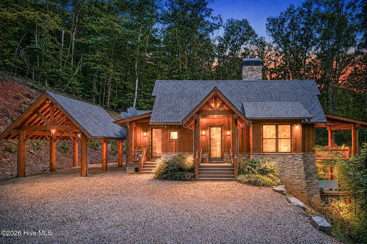 1175 Wolfcreek Road Property Photo 3