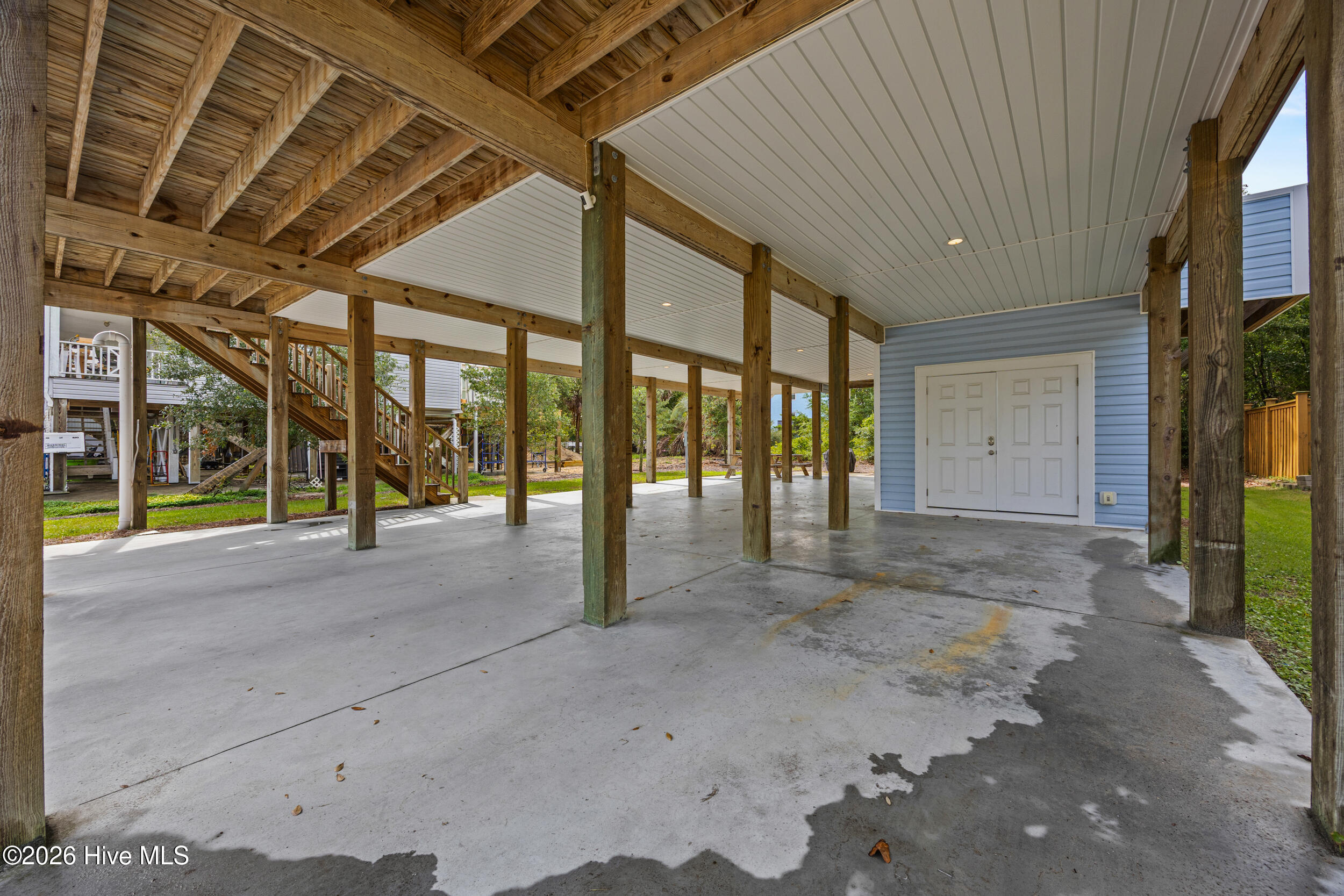 1611 E Pelican Drive Property Photo 31