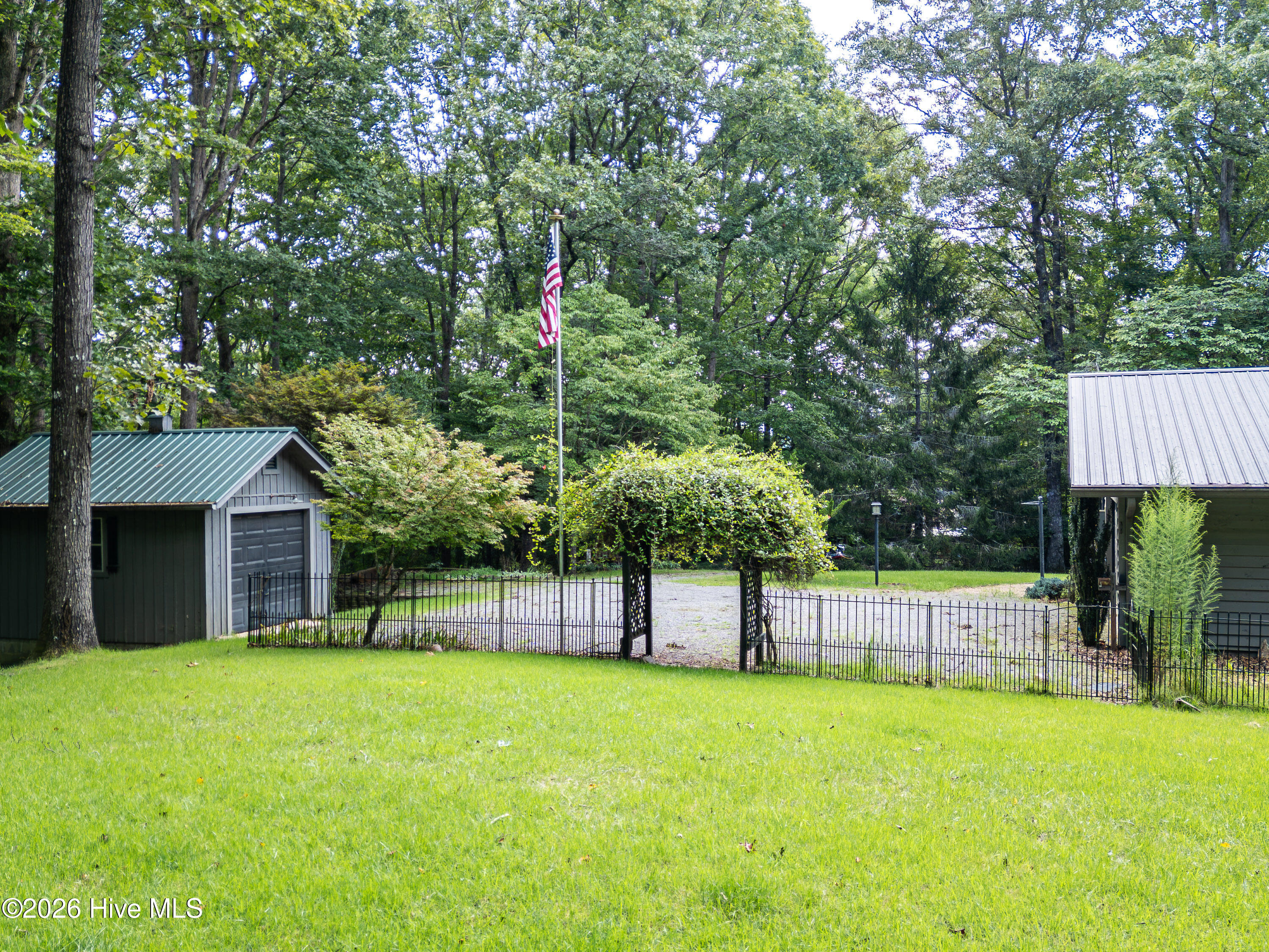 1054 Dickey Road Property Photo 29