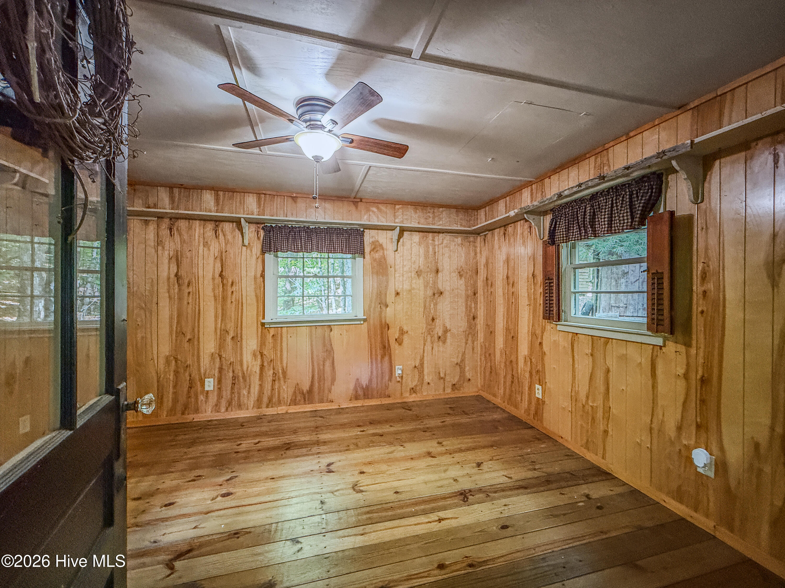 1054 Dickey Road Property Photo 32