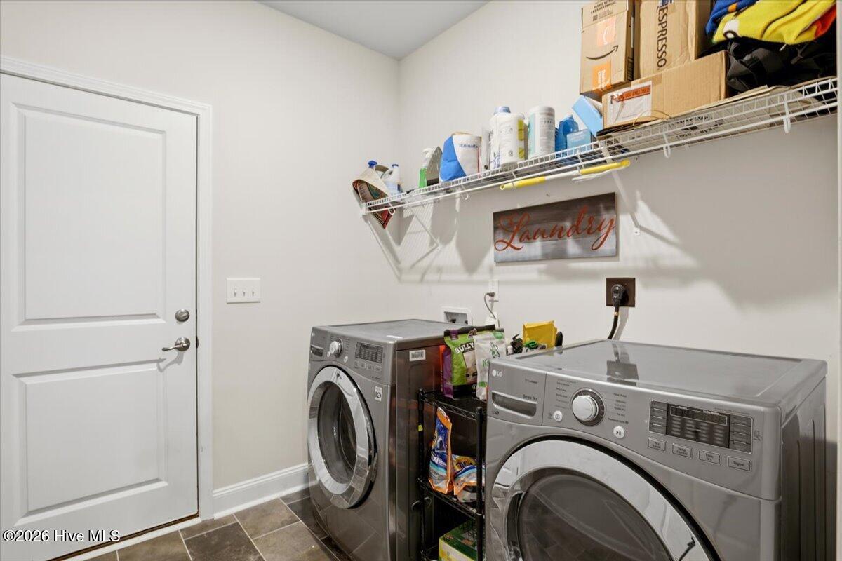 314 Spring Forest Drive Property Photo 28