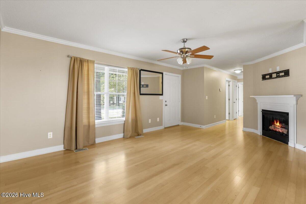 2495 Stratford Drive Property Photo 14