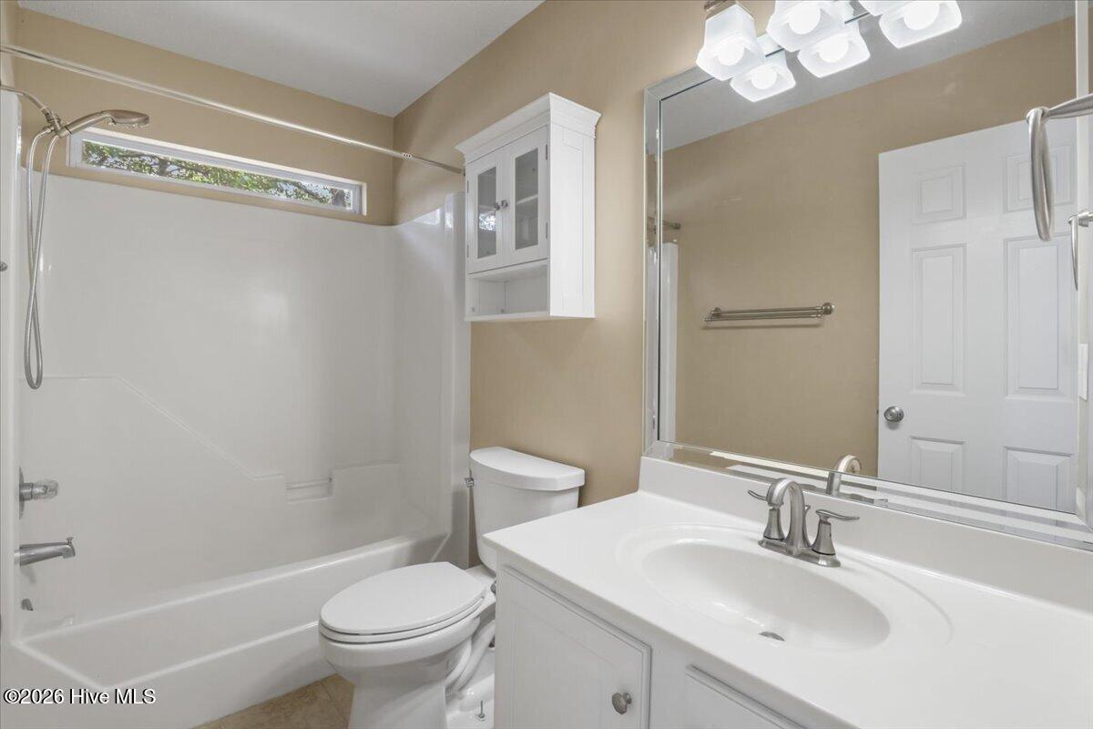 2495 Stratford Drive Property Photo 23