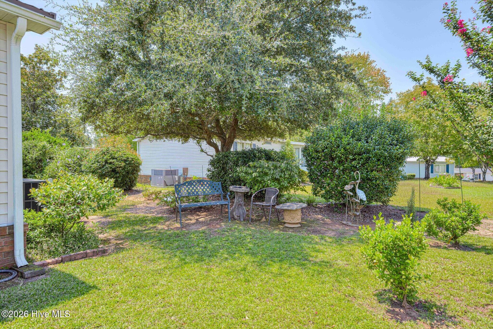 103 Constitution Avenue Property Photo 17