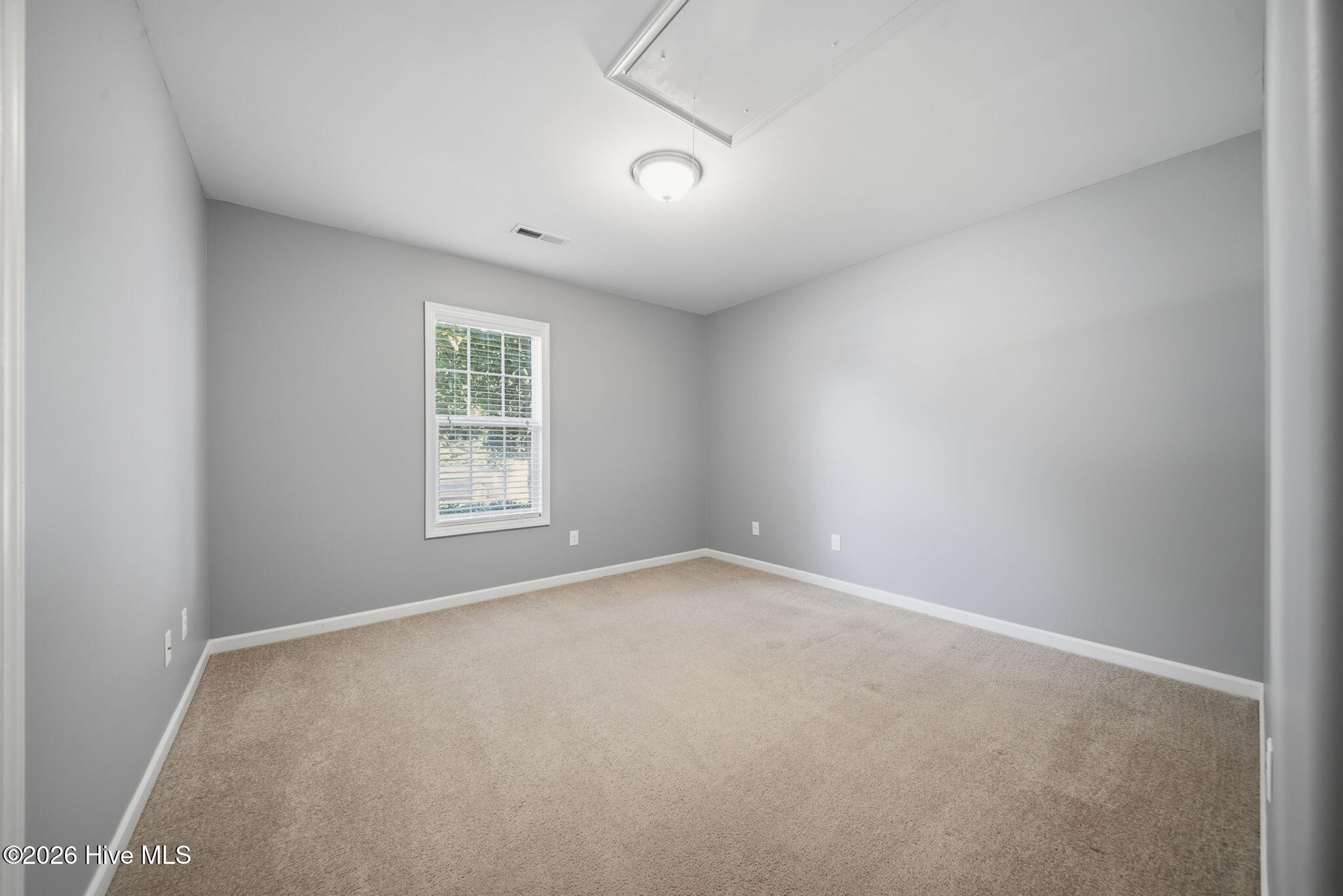 5705 Highgrove Place Property Photo 31