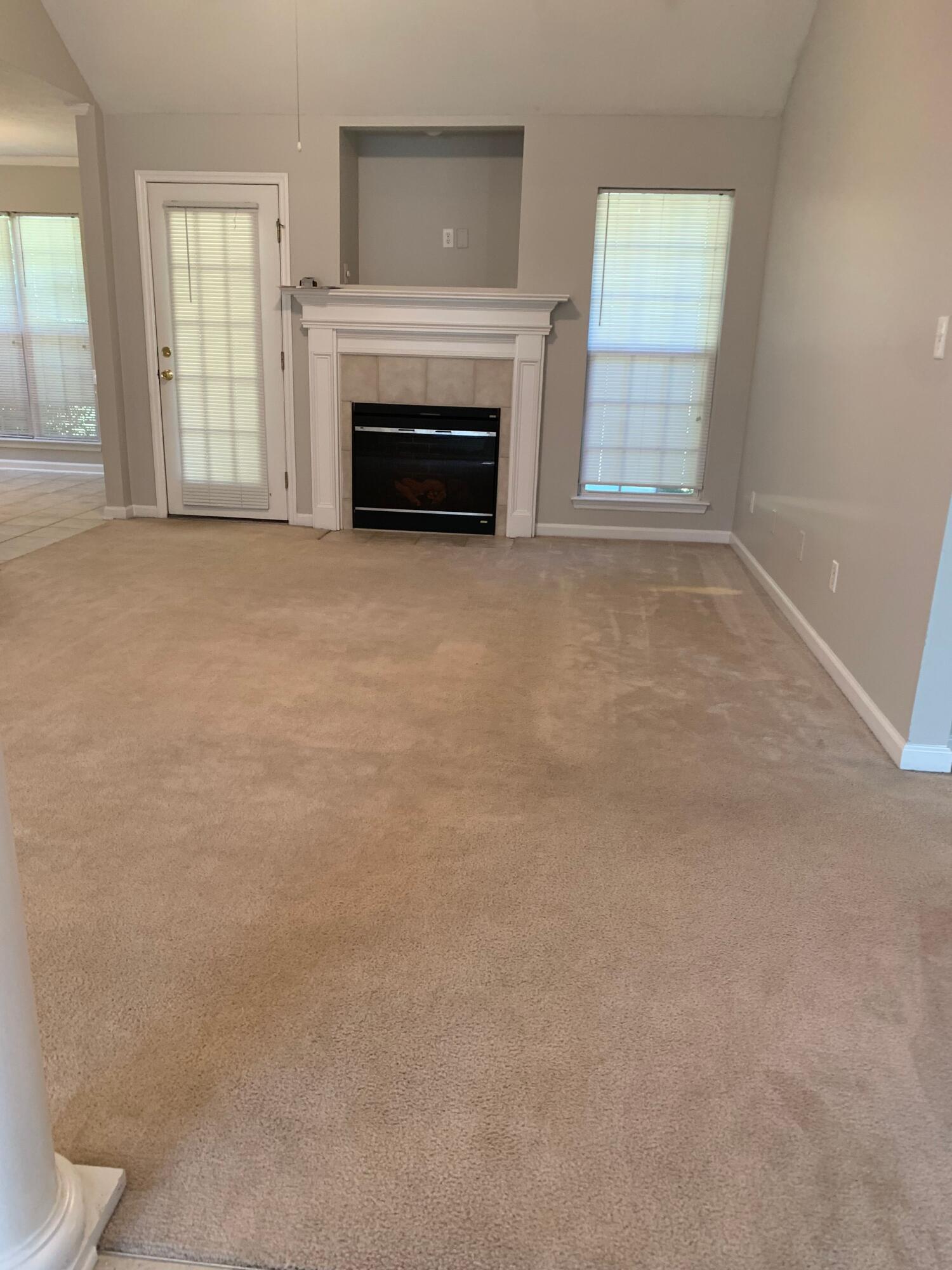 4047 Rosedale Place Property Photo 4