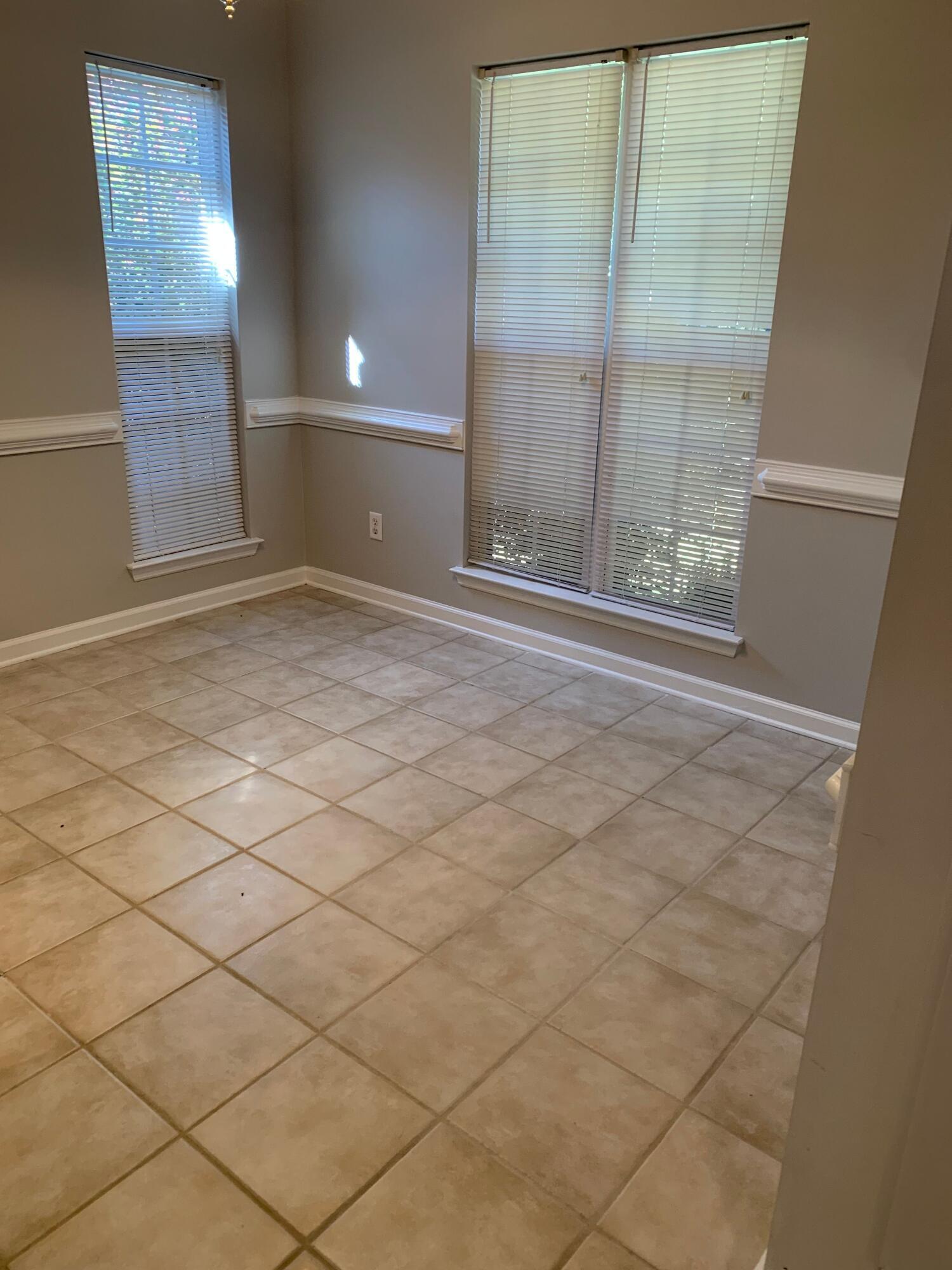 4047 Rosedale Place Property Photo 6