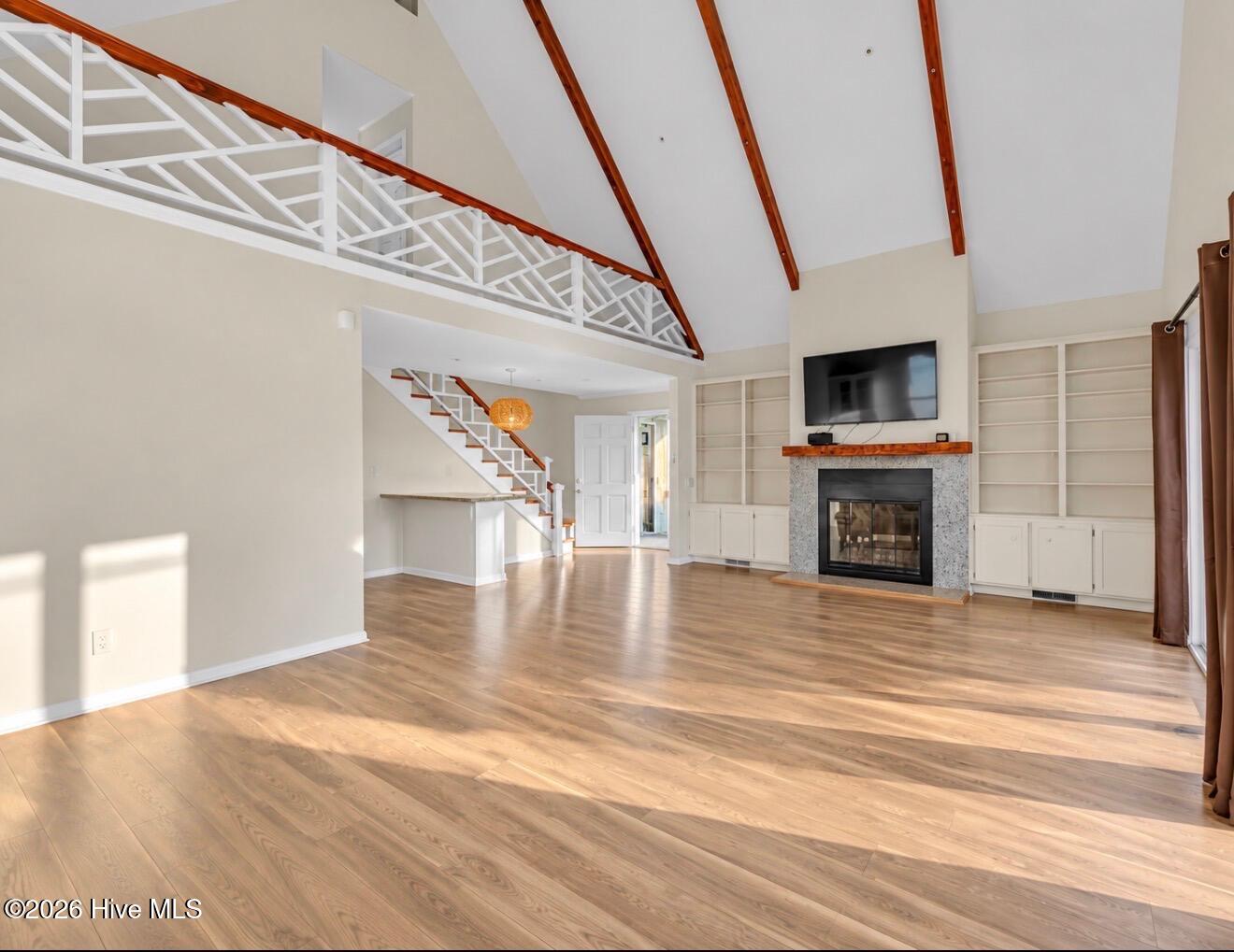 706 N Lumina Avenue Property Photo 7