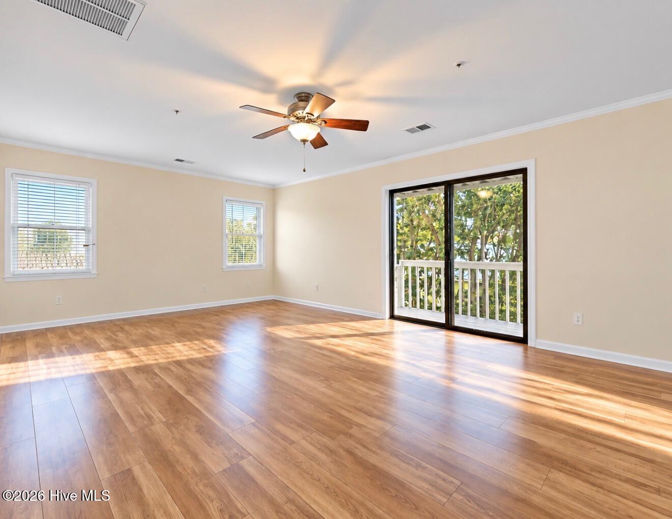 706 N Lumina Avenue Property Photo 22