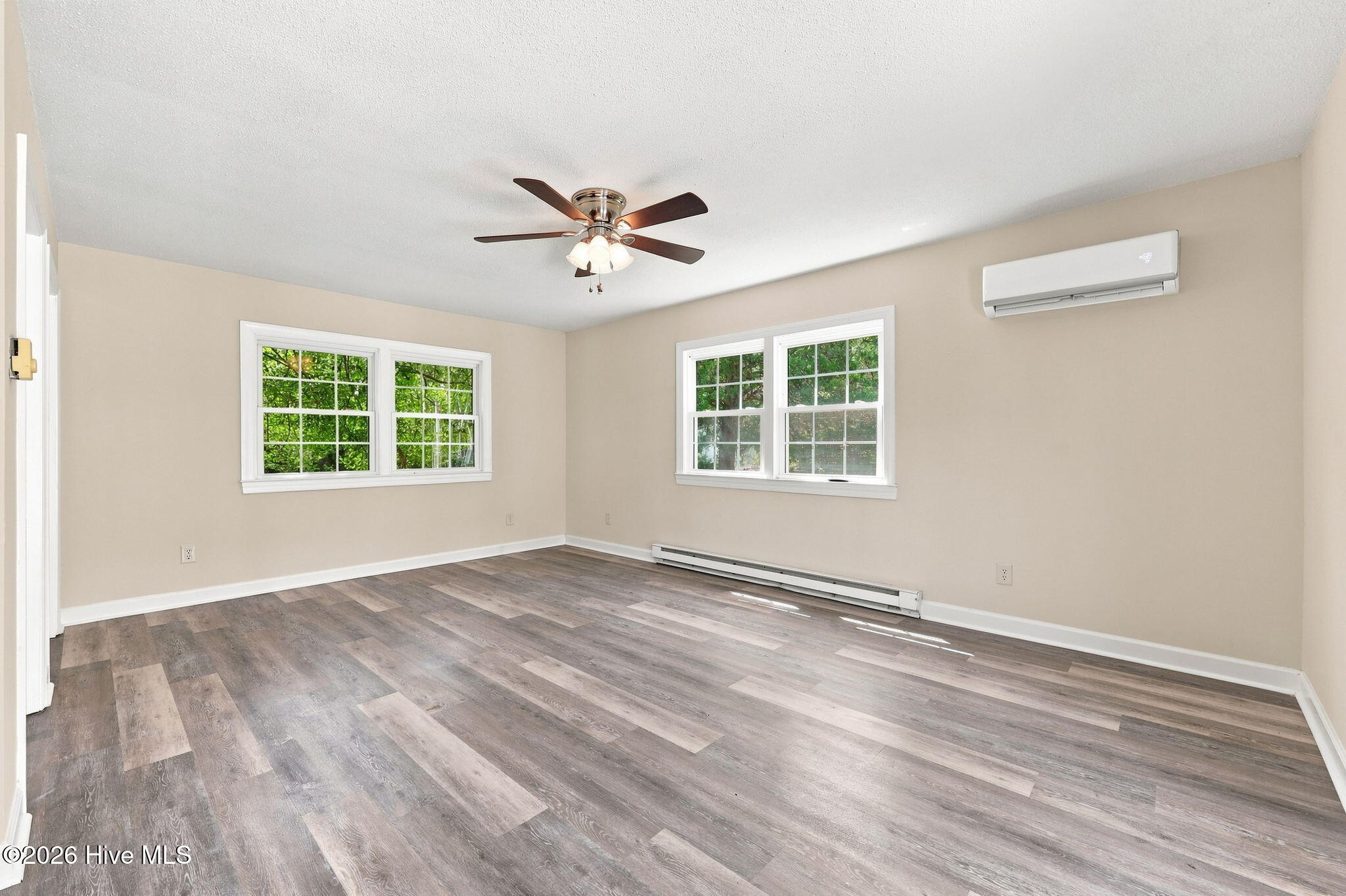 2554 E Forest Drive Property Photo 18